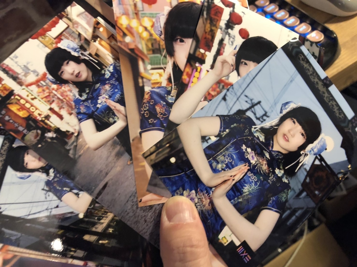 Merry Bad End “cheongsam” Photo sets – Idol Underworld